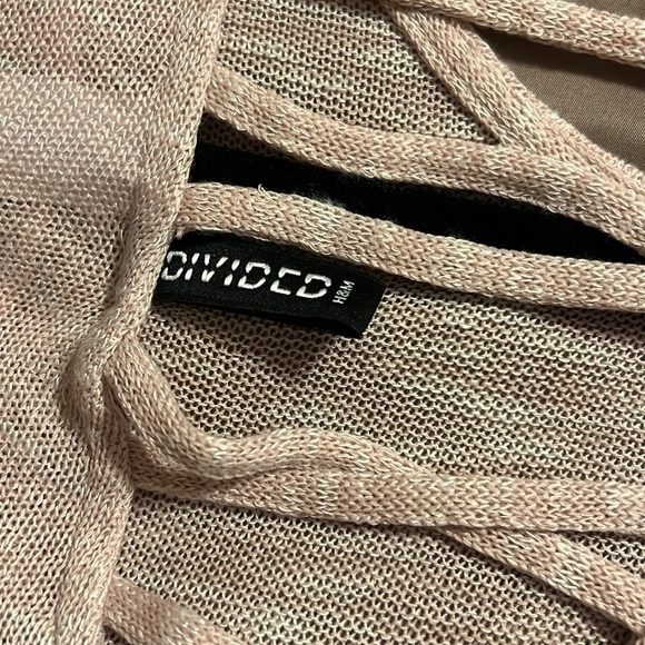 Top - Picture 3 of 3